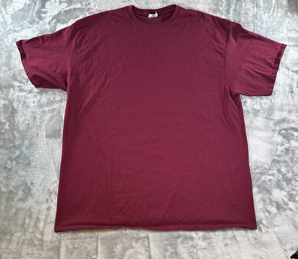 Delta Pro Weight T Shirt Mens 2XL Maroon Castillo Scorpion Back Graphic Graphic